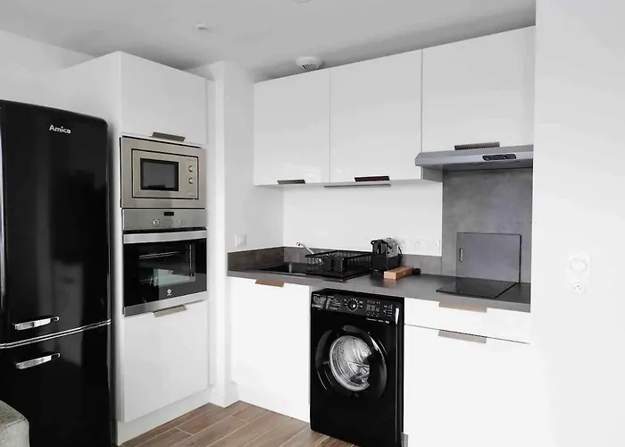 Lejlighed T2 Centre Dernier Etage Parking En Sous-sol Wifi Smart Tv Serviettes Et Draps Inclus